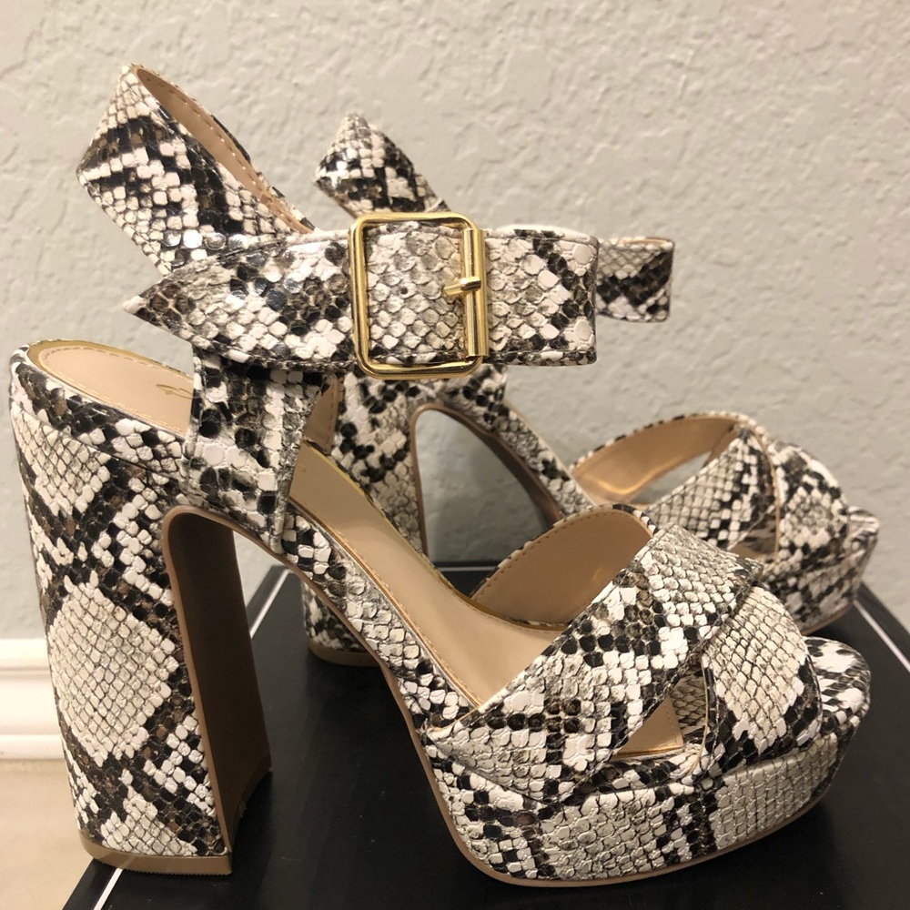 Qupid Snake print heels